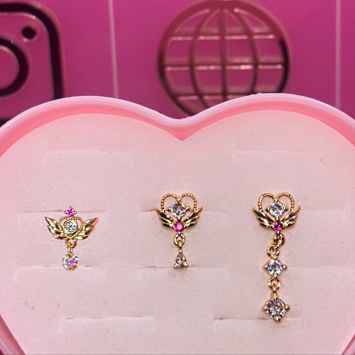 ANGEL NOSE STUD