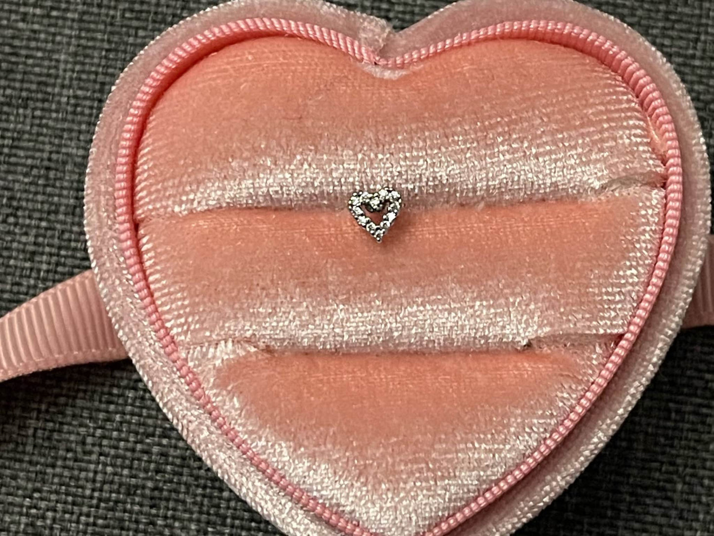 SILVER HEART Nose Stud