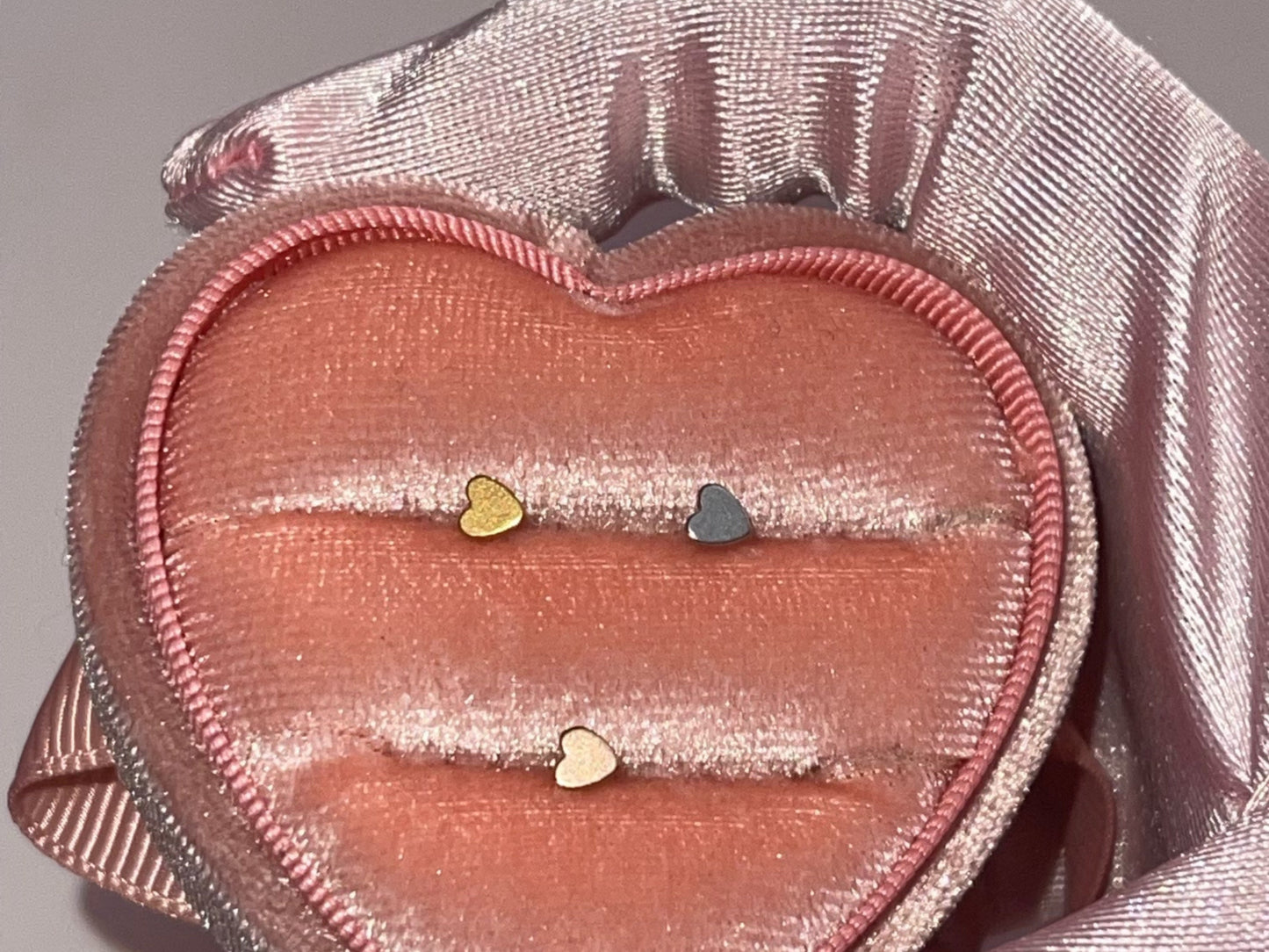 HEART NOSE STUD